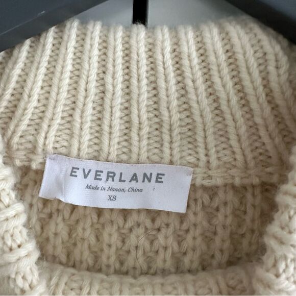 Everlane The Wool Cashmere Waffle Square Crew Neck Sweater - Picture 3 of 5